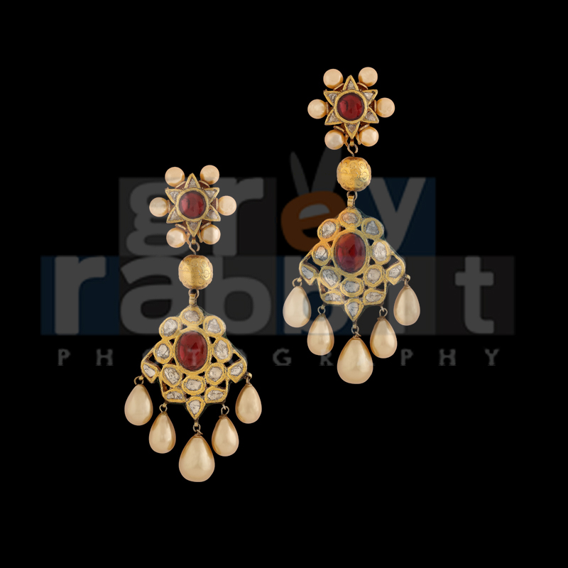 Rei Jewels - Product & Jewelary Photography