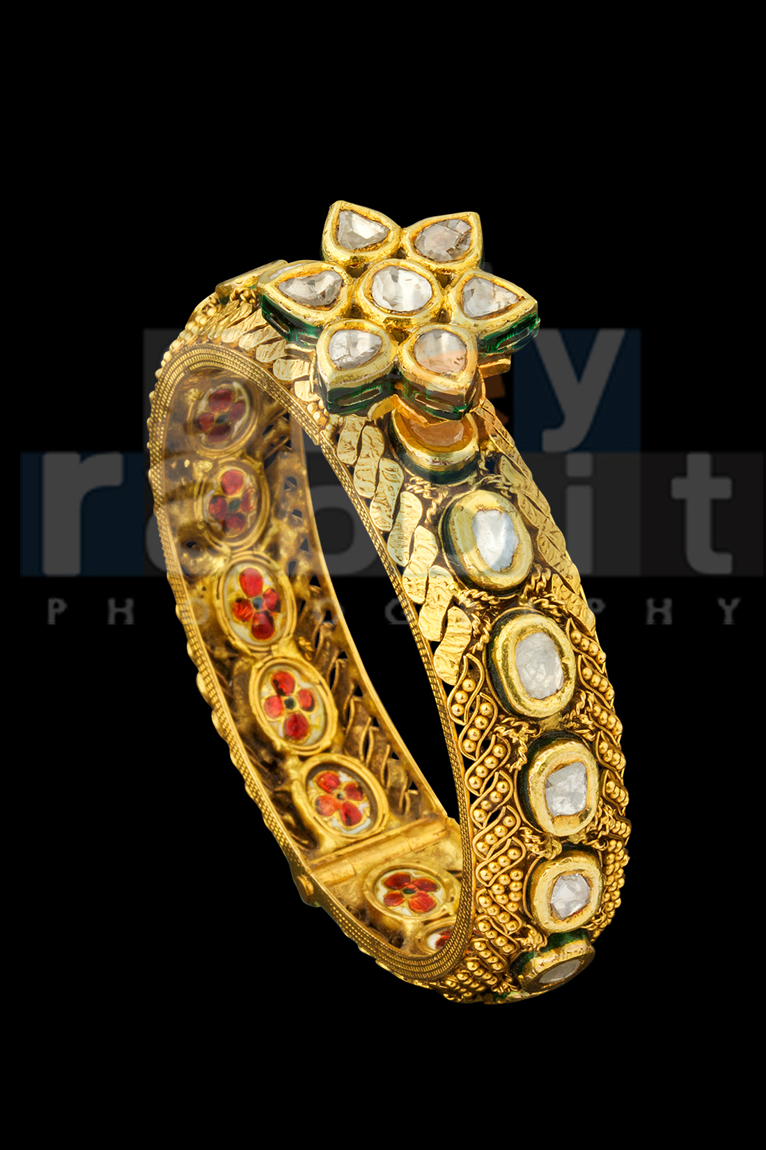 Rei Jewels - Product & Jewelary Photography